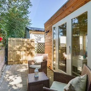 Ferienhaus Moyo Kijani
