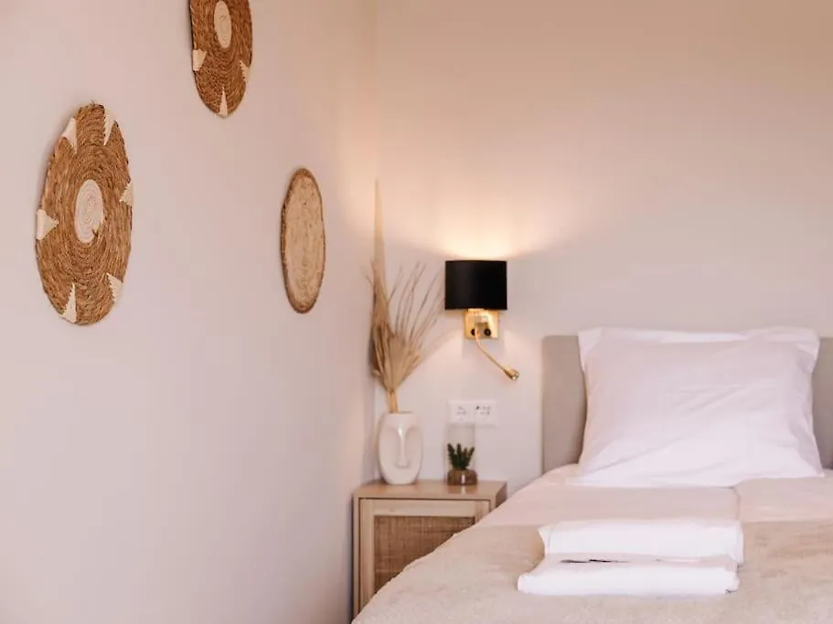 Ceebee - Free Parking Apartment Zandvoort