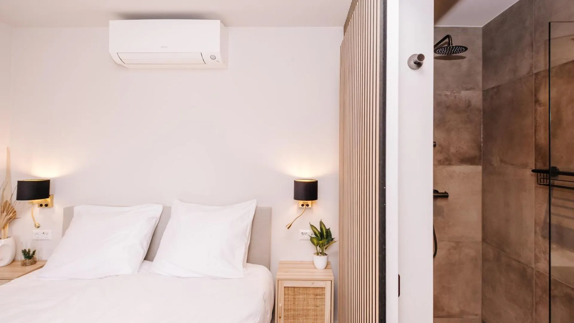 Ceebee - Free Parking Apartment Zandvoort